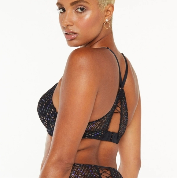 Savage X Fenty Disco Night Iridescent Lace Up Push-Up Plunge Bra - Picture 6 of 12